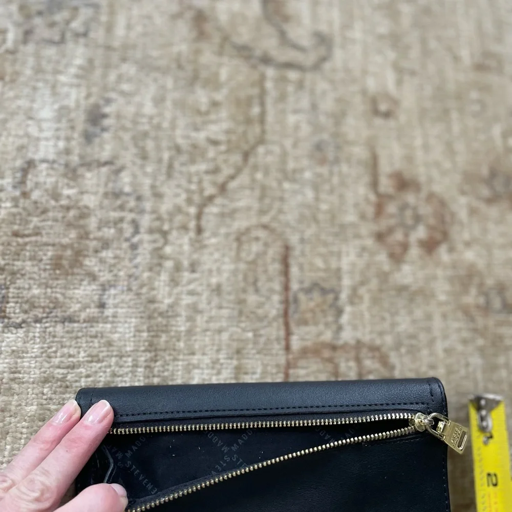 Steve Madden Black Clutch Wallet with Gold Accent - Picture 8 of 9
